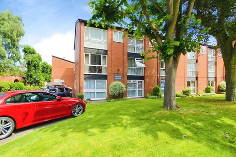 1 bedroom flat for sale, Ashleigh Gardens, Ashleigh Road, Off Narborough Road, LE3