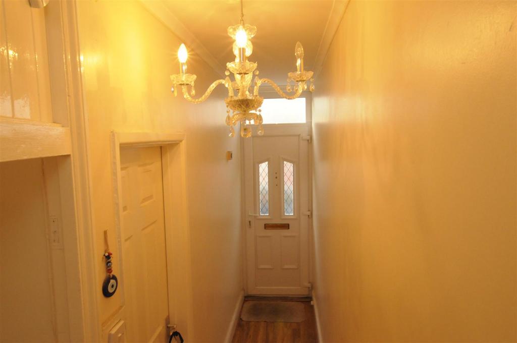 Hallway.JPG