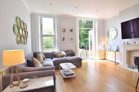 2 bedroom flat for sale, 10 - 12 The Ridgeway, Enfield, London. EN2