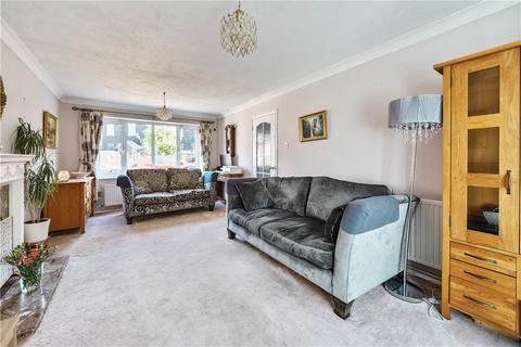 4 bedroom detached house for sale, Grange Close, Buckingham