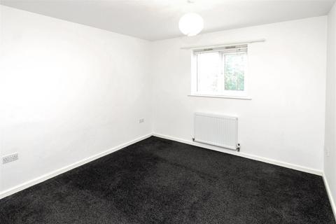 2 bedroom flat for sale, Limehouse Court, Sittingbourne