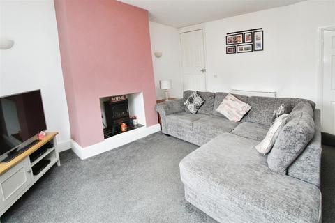 1 bedroom terraced house for sale, Beacon Road, Bradford BD6