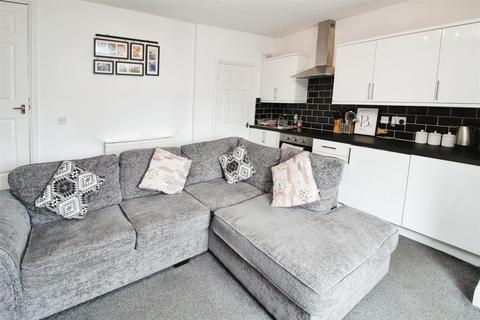 1 bedroom terraced house for sale, Beacon Road, Bradford BD6