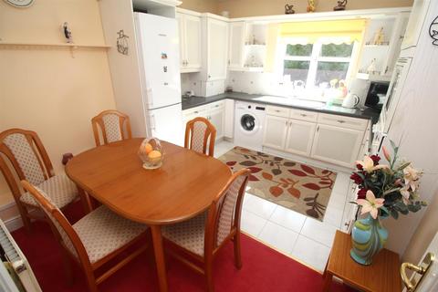 2 bedroom flat for sale, Cragburn Gate, Albert Road, Gourock