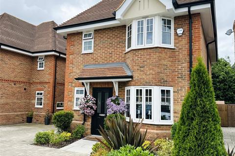 4 bedroom detached house for sale, Abbey Court, Burnham, Buckinghamshire, SL1