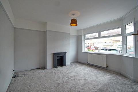 3 bedroom terraced house to rent, Eighth Avenue, Bristol BS7