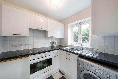 1 bedroom apartment for sale, Leroy Street, London