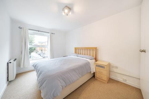 1 bedroom apartment for sale, Leroy Street, London