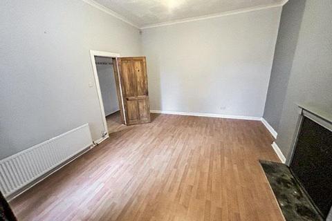 2 bedroom apartment to rent, Taylor Street, Methil, Leven