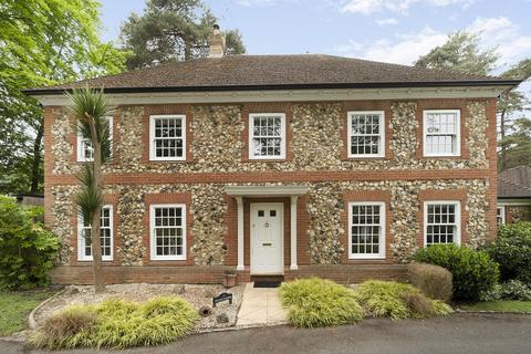 5 bedroom detached house for sale, Crowthorne, Berkshire