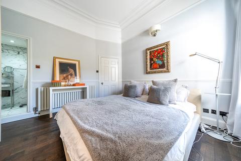 Flat D, Blakeney Hall, 1 Blakeney Road, Beckenham, BR3 1HA