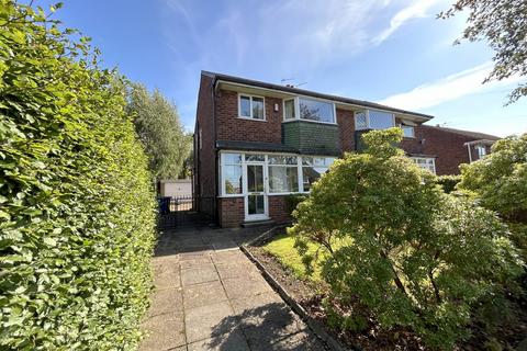 3 bedroom semi-detached house for sale, Whitefield, Manchester M45