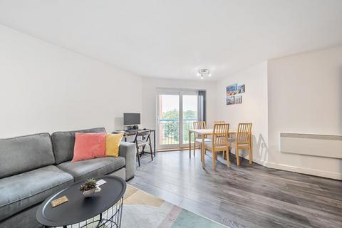 2 bedroom flat for sale, Goldsworth Road, ,  Woking,  GU21