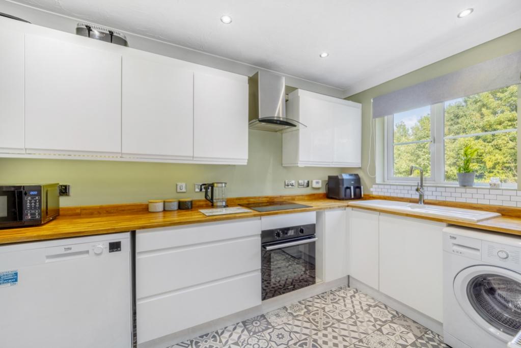 28 Churchgate (Sutterton)-17