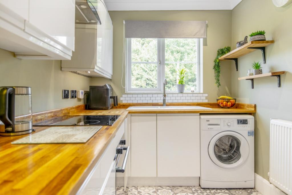 28 Churchgate (Sutterton)-19