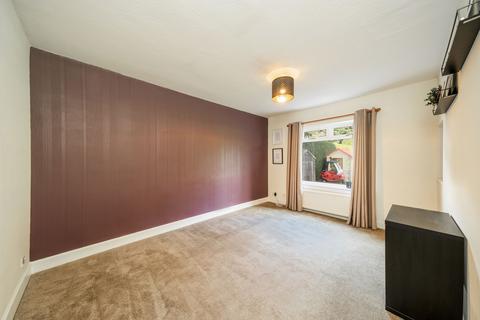 2 bedroom flat for sale, Glebe Park, Strathmiglo, KY14