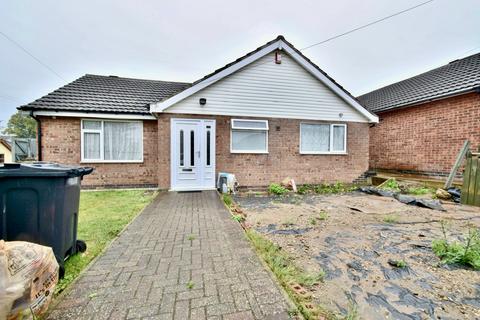 4 bedroom bungalow for sale, Wendys Close, Thurnby Lodge, Leicester, LE5