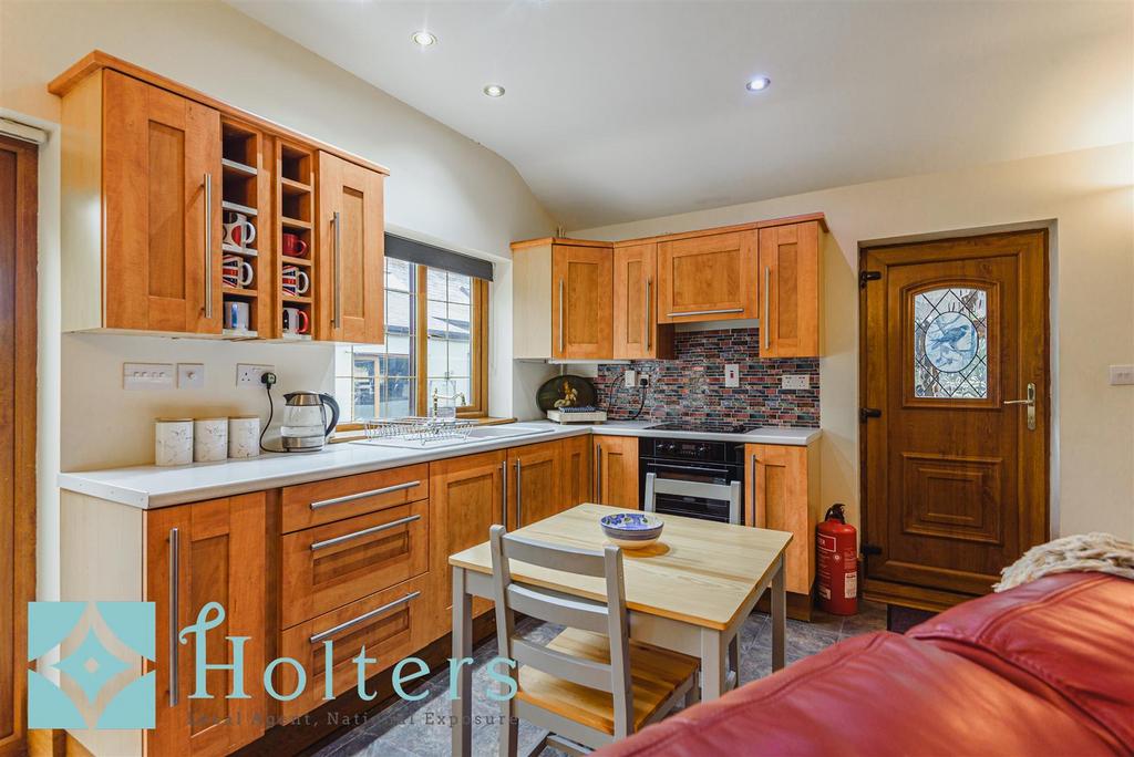 Glen View, Llanhamlach 9.jpg