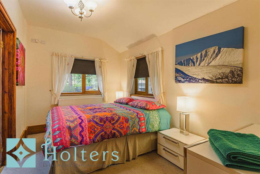 Glen View, Llanhamlach 6.jpg