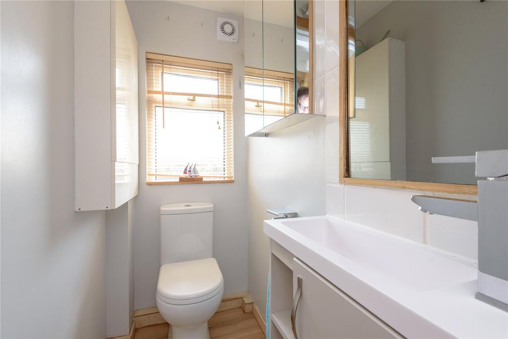 24 Chalet, Belhaven