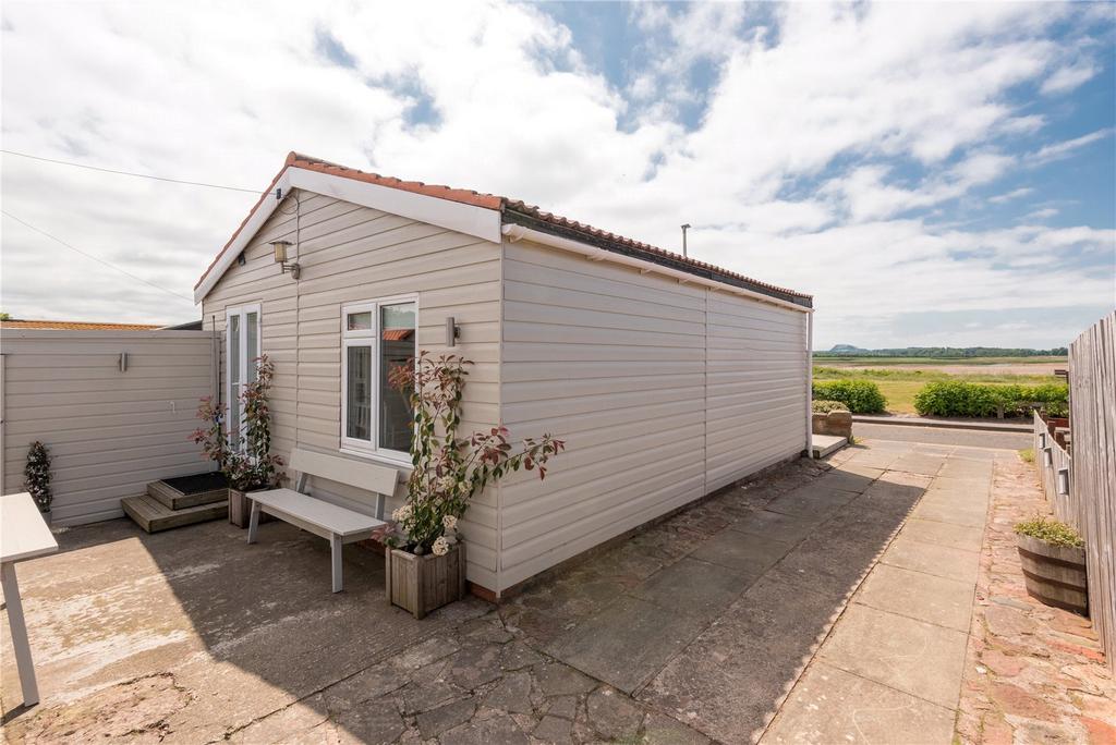 24 Chalet, Belhaven