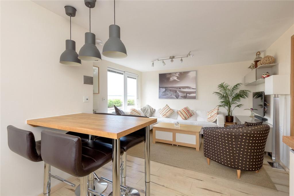 24 Chalet, Belhaven