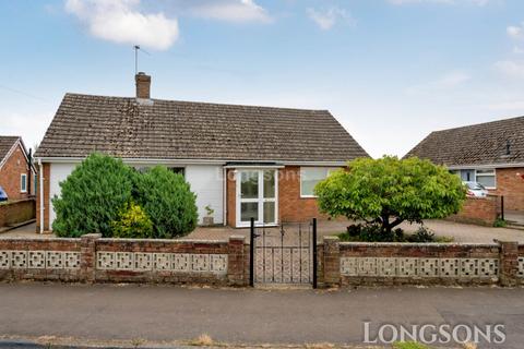 2 bedroom detached bungalow for sale, Southlands, Swaffham