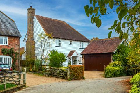 4 bedroom cottage for sale, Couchman Green Lane, Staplehurst, Kent, TN12 0RS