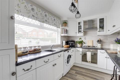 4 bedroom semi-detached house for sale, Needham Road, Arnold NG5