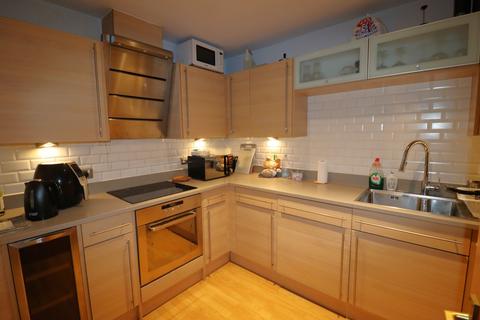 2 bedroom apartment to rent, Frederick Square, Rotherhithe SE16