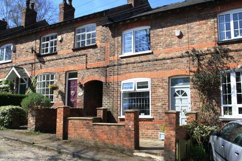 2 bedroom terraced house to rent, Ladyfield Terrace, Wilmslow