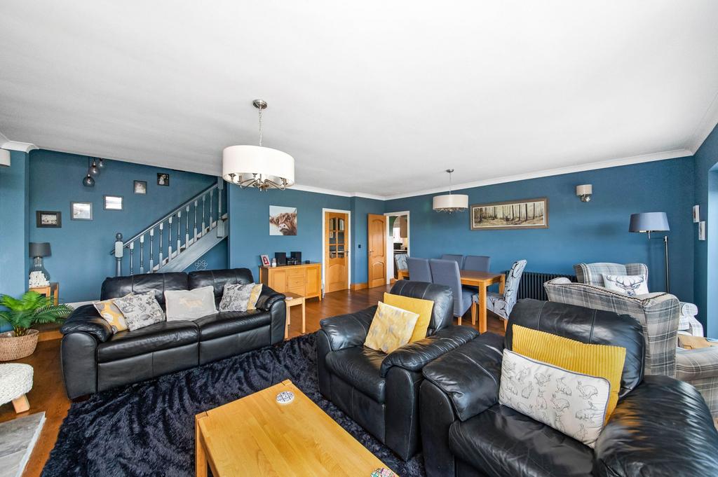 Living / dining room