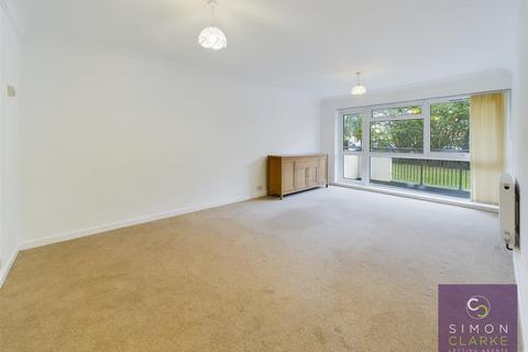 2 bedroom apartment to rent, Ballards Lane, Finchley Central, N3