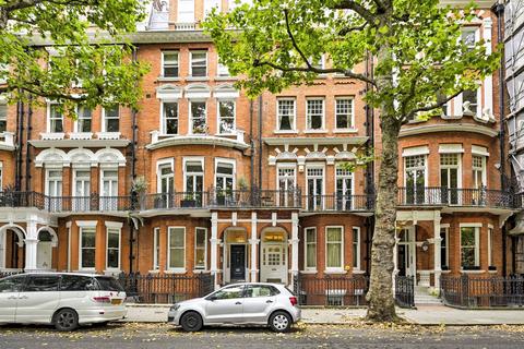 2 bedroom flat for sale, Bramham Gardens, Earls Court, London, SW5