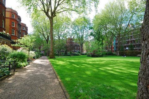 2 bedroom flat for sale, Bramham Gardens, Earls Court, London, SW5