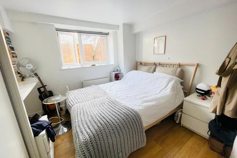 1 bedroom apartment to rent, 167 Green Lanes, London N16