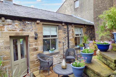 3 bedroom terraced house for sale, North View, Lothersdale