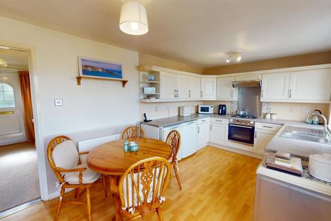 2 bedroom terraced house for sale, Pendennis Road, Penzance, TR18