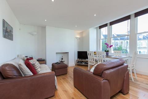 2 bedroom flat to rent, Helix Road, SW2