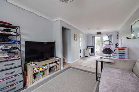 4 bedroom end of terrace house for sale, Oldfield Drive, Chester CH3