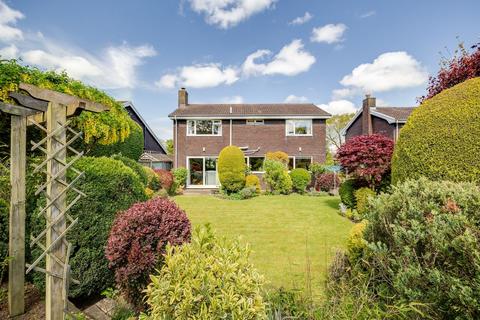 4 bedroom detached house for sale, Spinney End, Chester CH3