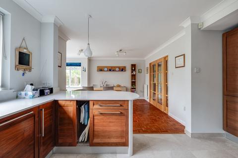 9 Meadow Lane, Huntington, Chester, CH3 6DQ