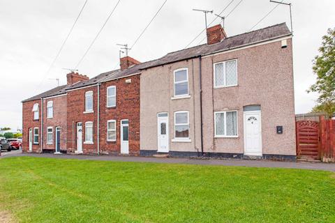 2 bedroom terraced house for sale, The Green, North Wingfield, S42