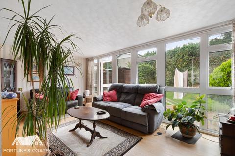 246 Berecroft, Harlow, CM18 7SQ