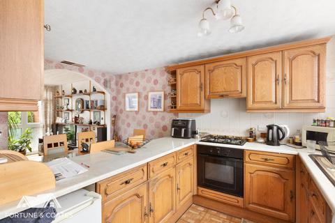 246 Berecroft, Harlow, CM18 7SQ
