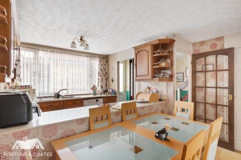 246 Berecroft, Harlow, CM18 7SQ