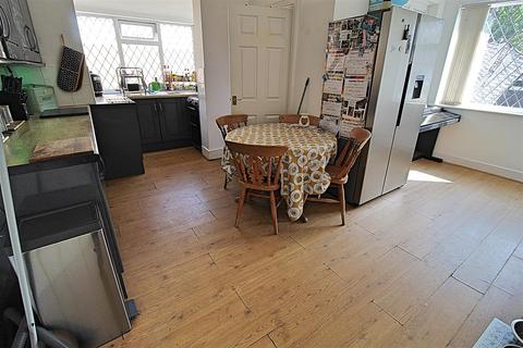 66 Coleshill Road, Marston Green, Birmingham, B37 7HW