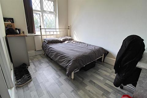 66 Coleshill Road, Marston Green, Birmingham, B37 7HW