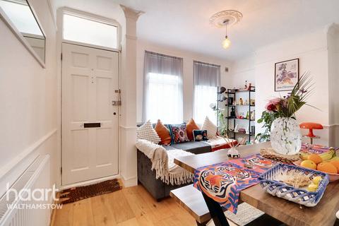 2 bedroom maisonette for sale, Wetherden Street, London