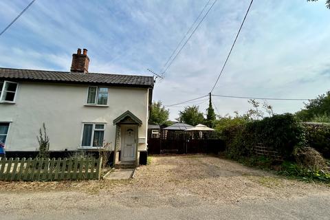 3 bedroom semi-detached house to rent, Mellis Road, Diss IP21